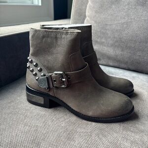 Vince Camuto Gray Taupe Studded Leather Ankle Boots